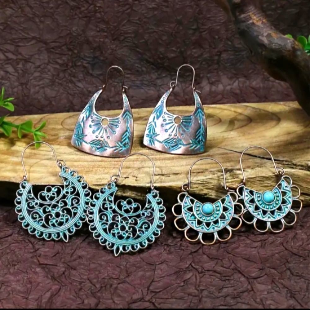 BRONZE turquoise boho engraved earrings